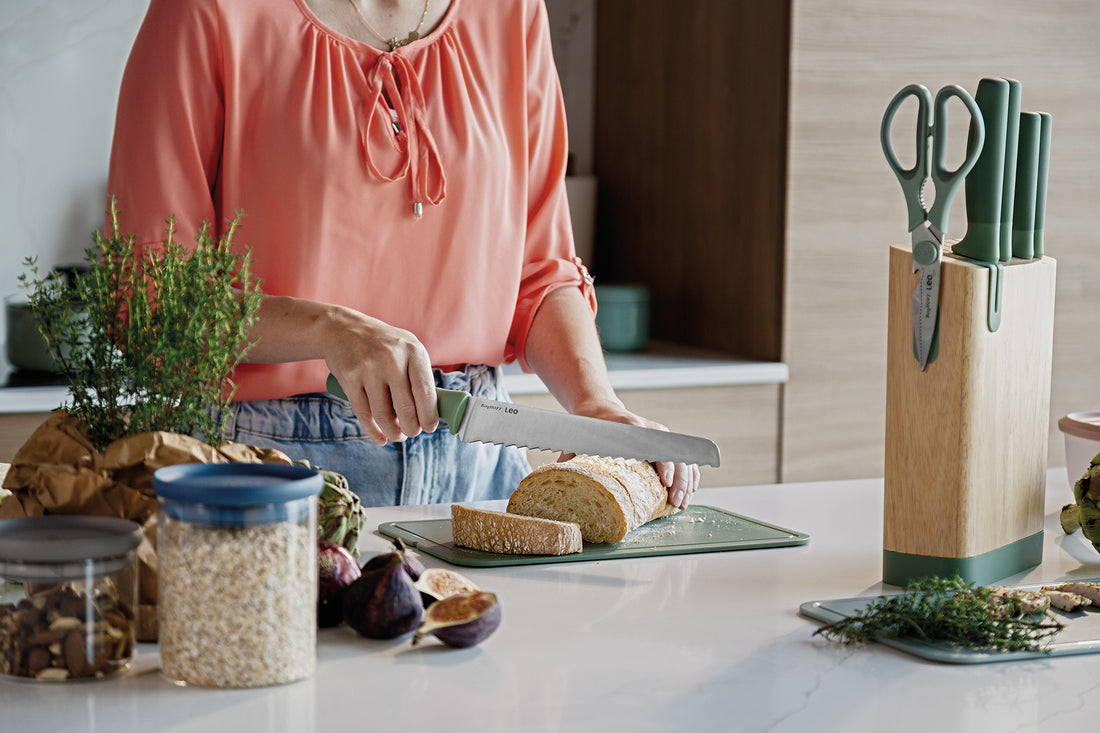 BergHOFF 6-Piece Knife Block Set - Forest Series with Built-In Sharpener and Soft-Grip Handles