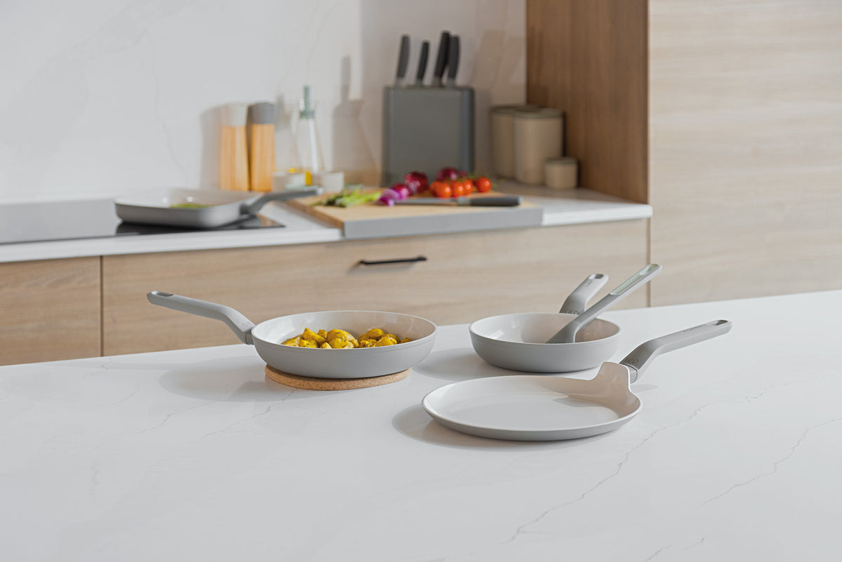 Balance 4-delat set med non-stick-stekpannor och stekspade, Moonmist – 4