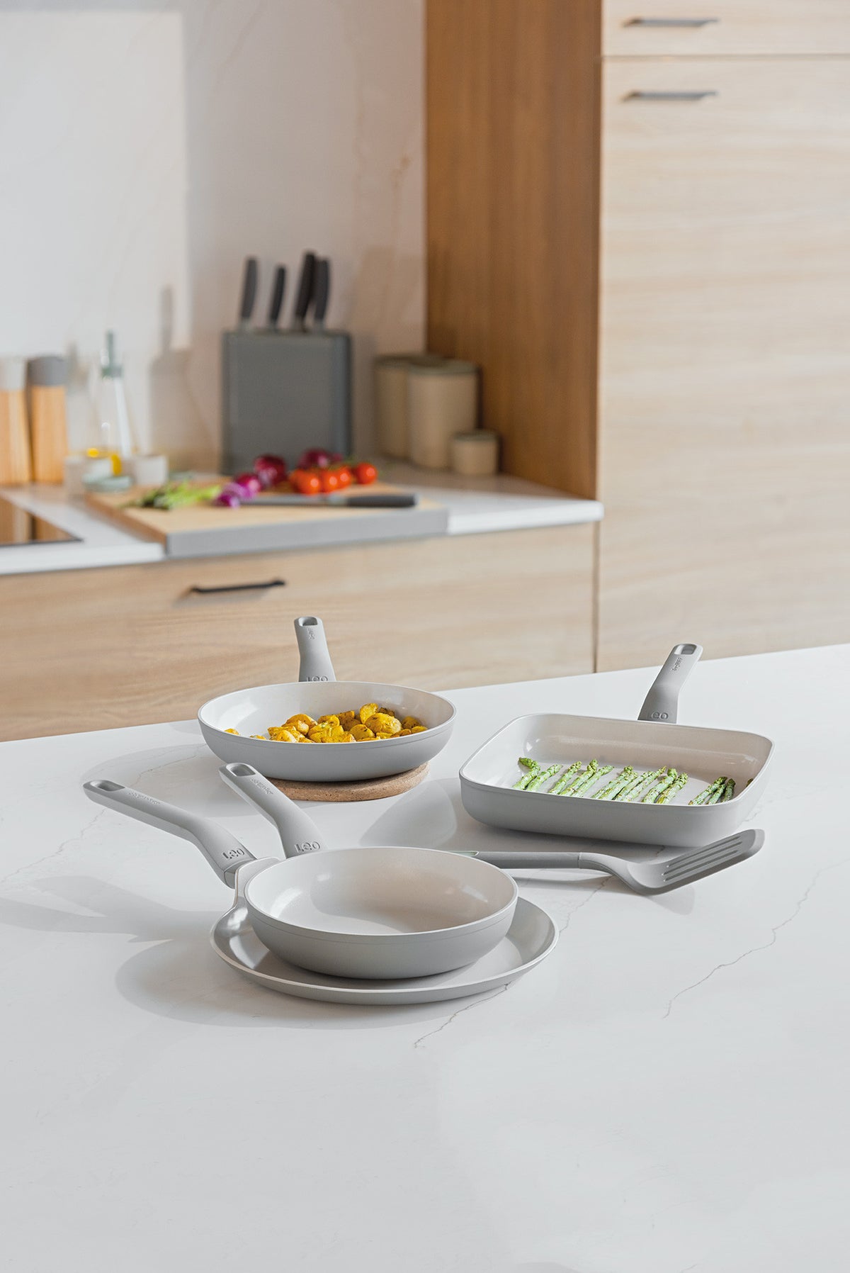 Balance 4-delat set med non-stick-stekpannor och stekspade, Moonmist – 2