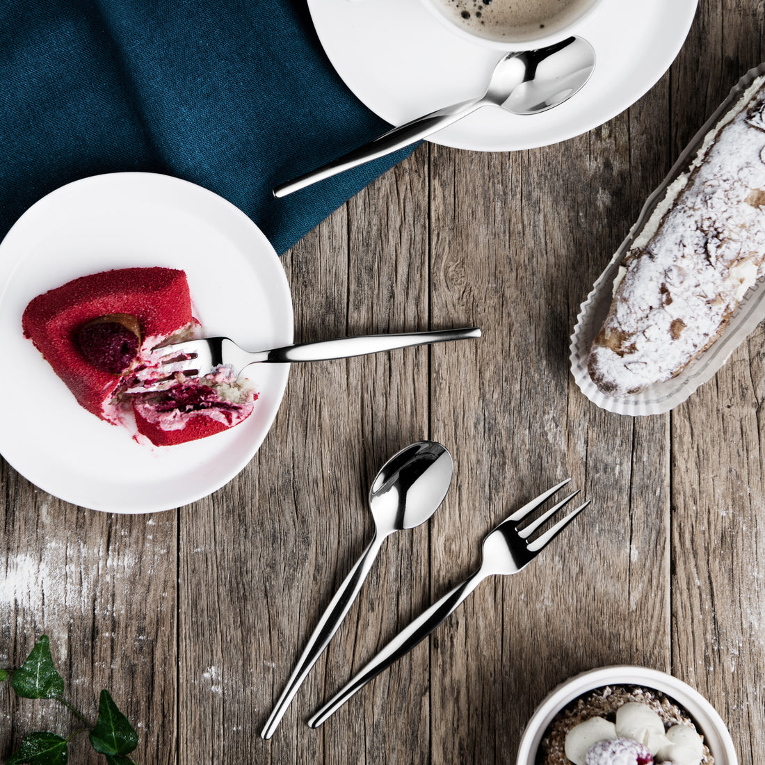 BergHOFF 72-Piece Flatware Set - Finesse Collection for Luxurious Dining with Graceful Silhouette